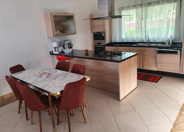 Superbe Villa Avec Piscine Privee